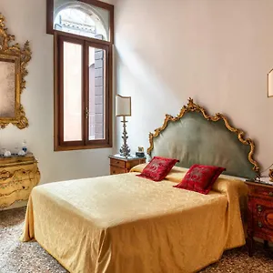 Konukevi Luxury Venetian, Venedik